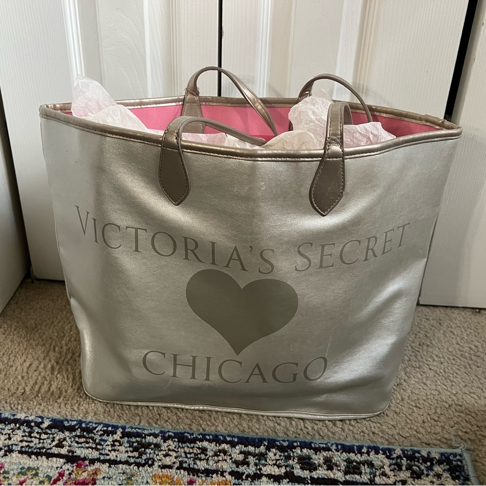 Victoria’s Secret Chicago Tote